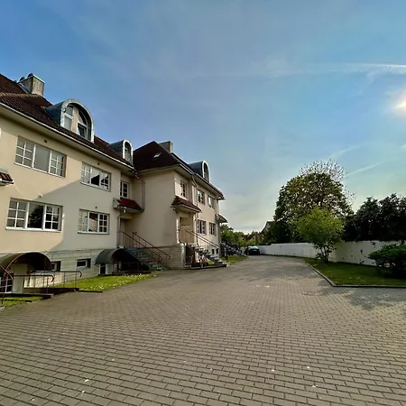 Pargi Katusekorter Appartement *